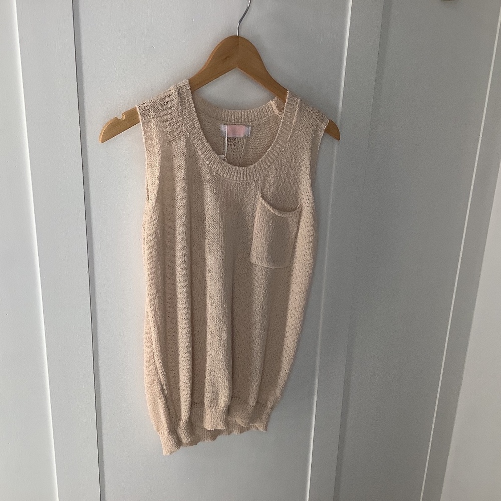 Sweater tank
